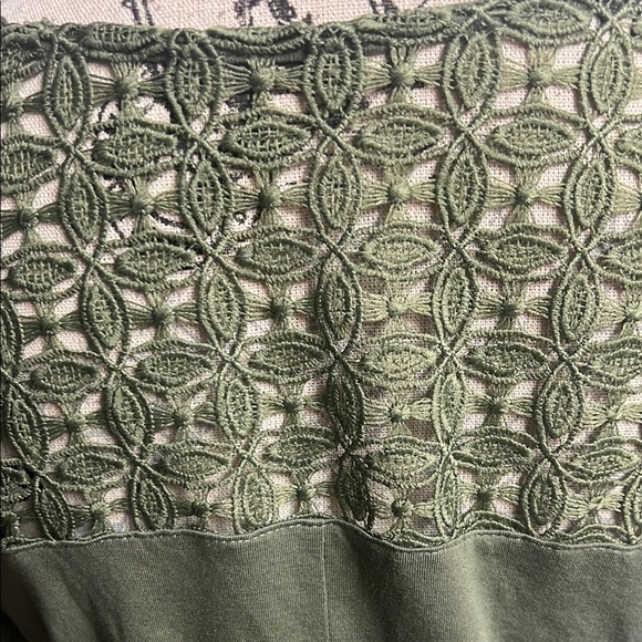 Olive Green Short Sleeve Blouse - Picture 4 of 13